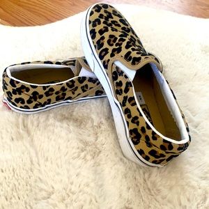 Vans slip on, leopard/cheetah print, woman’s size 6.5